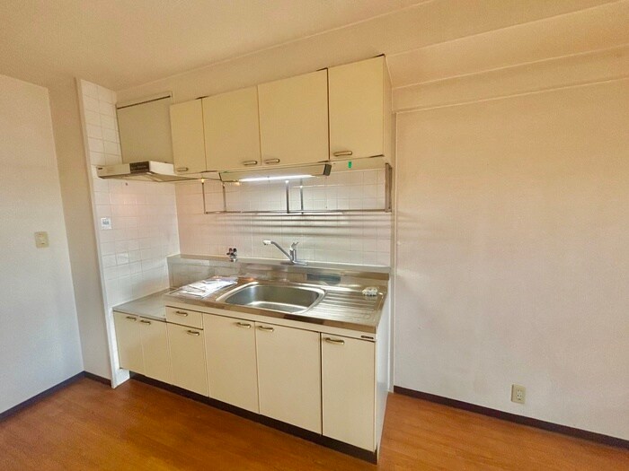 エレガンス巽の物件内観写真