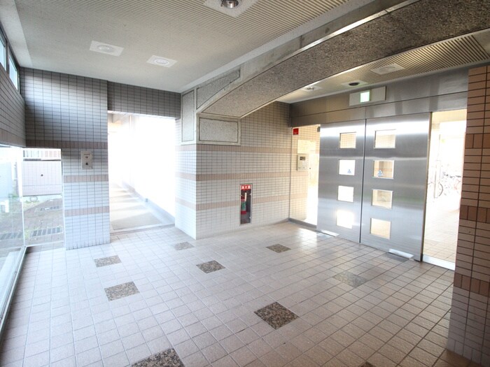 エレガンス巽の物件外観写真