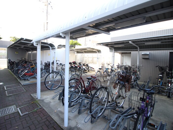 エレガンス巽の物件外観写真