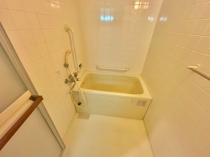 エレガンス巽の物件内観写真