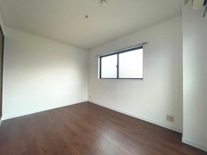 カントリ－青葉ハイツの物件内観写真