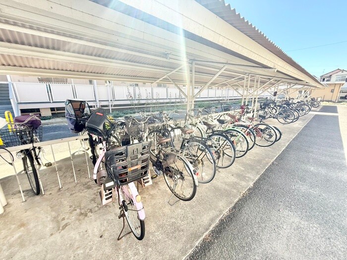 ビレッジハウス城陽４号棟の物件外観写真