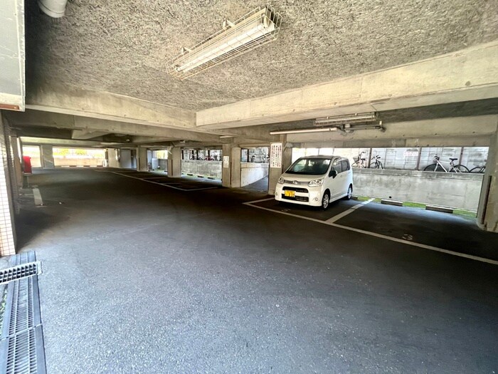 西北チェリーマンションの物件外観写真