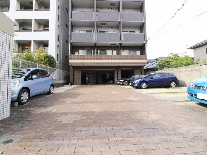 アンフィニⅧの物件外観写真