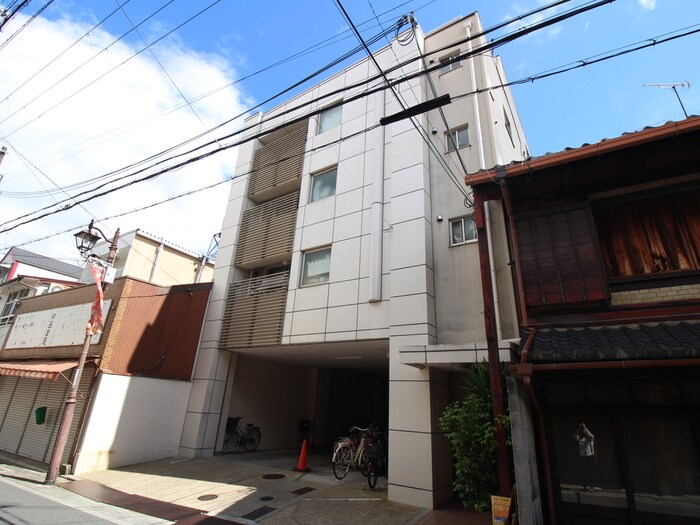 S-FLAT北野の物件外観写真