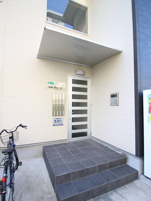 プチベルン平野の物件外観写真