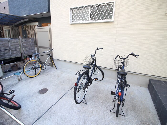 プチベルン平野の物件外観写真