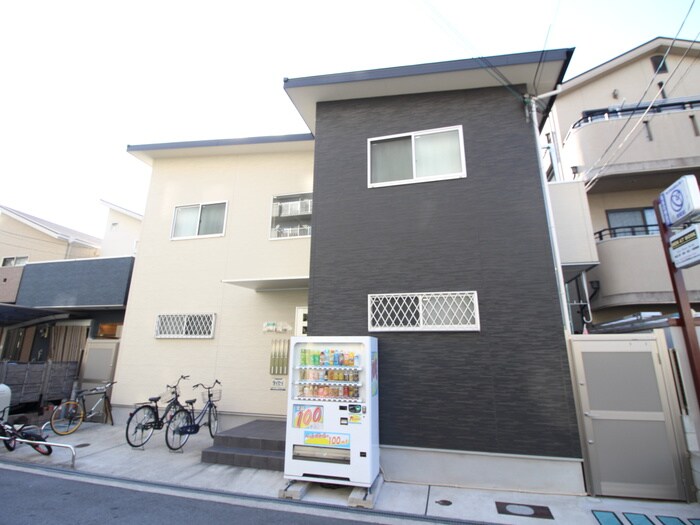 プチベルン平野の物件外観写真