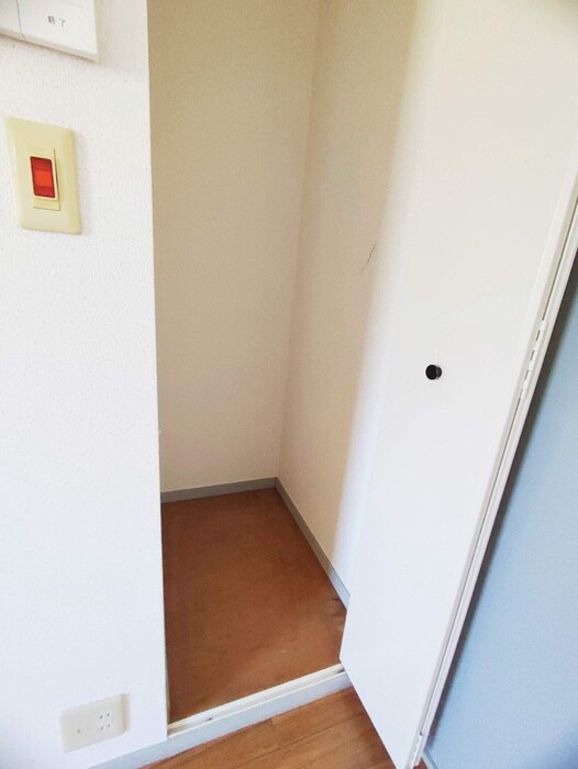 ハイツ秀嶺の物件内観写真