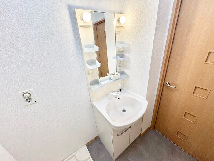 ウインオカダヤの物件内観写真