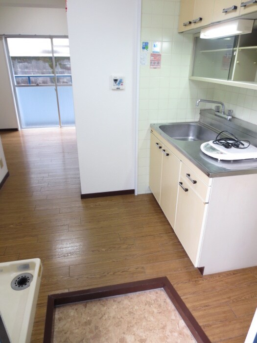 ジュネス一条の物件内観写真