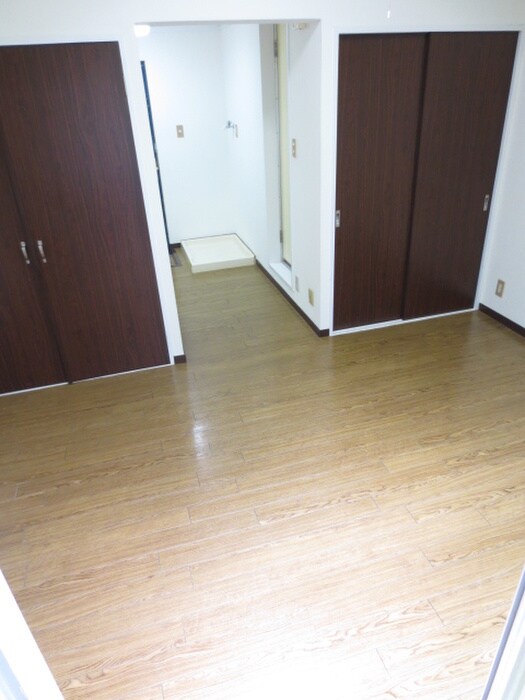 ジュネス一条の物件内観写真