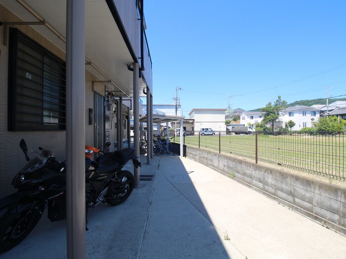 サンヒルズ箕面の物件外観写真