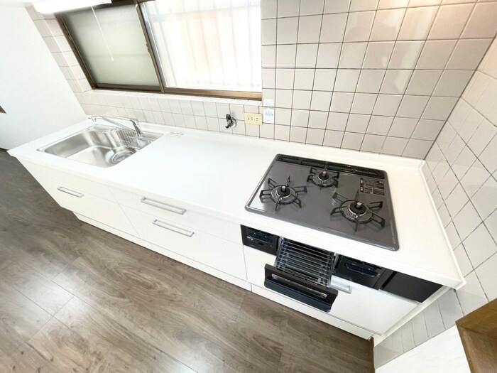 深草鞍ケ谷貸家の物件内観写真