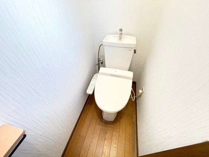 深草鞍ケ谷貸家の物件内観写真