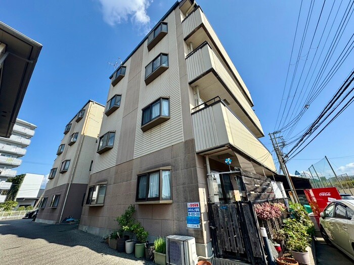 ドルミＭ宝塚の物件外観写真