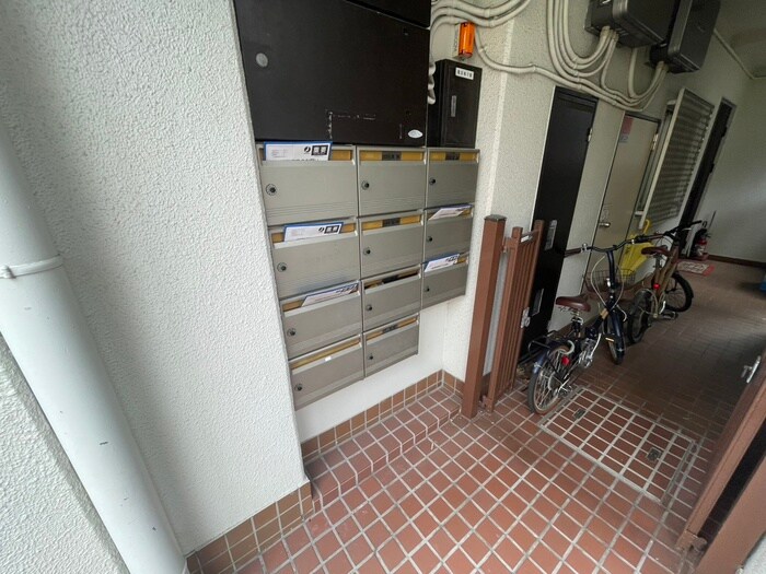 エルムハイツの物件外観写真