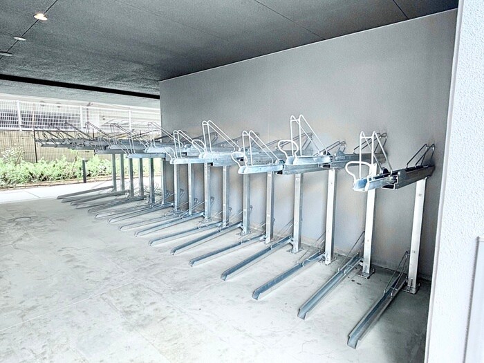 S-RESIDENCE堺浜寺broadの物件外観写真