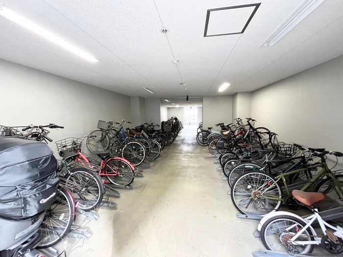 S-RESIDENCE江坂の物件外観写真