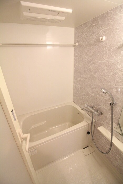 S-RESIDENCE江坂の物件内観写真