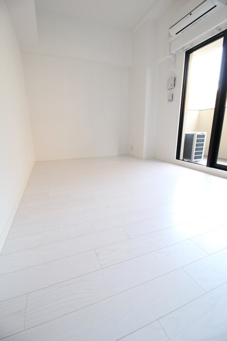 S-RESIDENCE江坂の物件内観写真