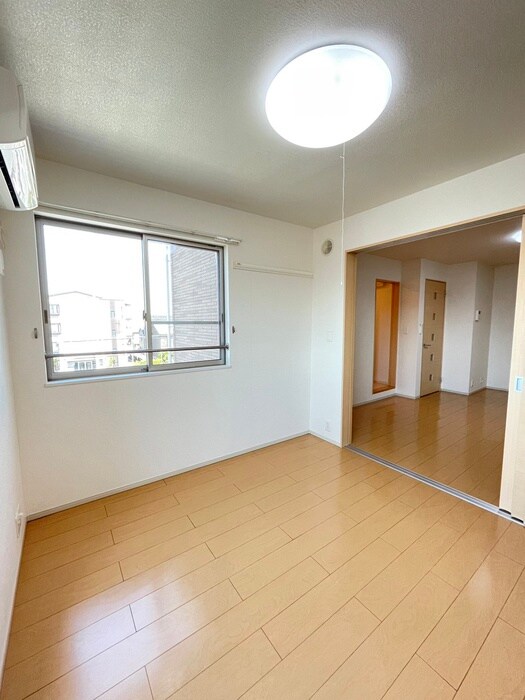 ラガ－コ－トの物件内観写真