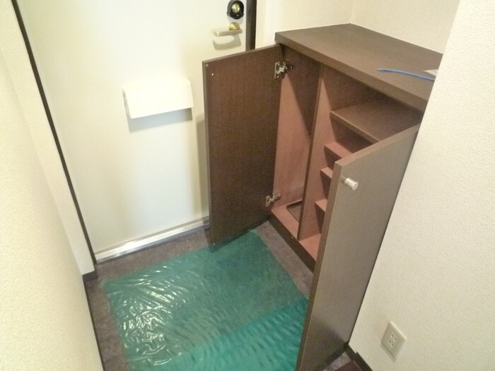 ローズシャトー上山手の物件内観写真