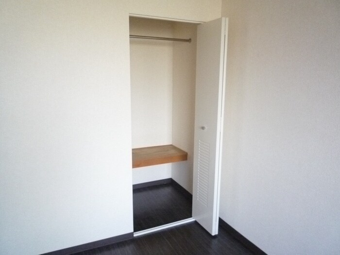 ローズシャトー上山手の物件内観写真