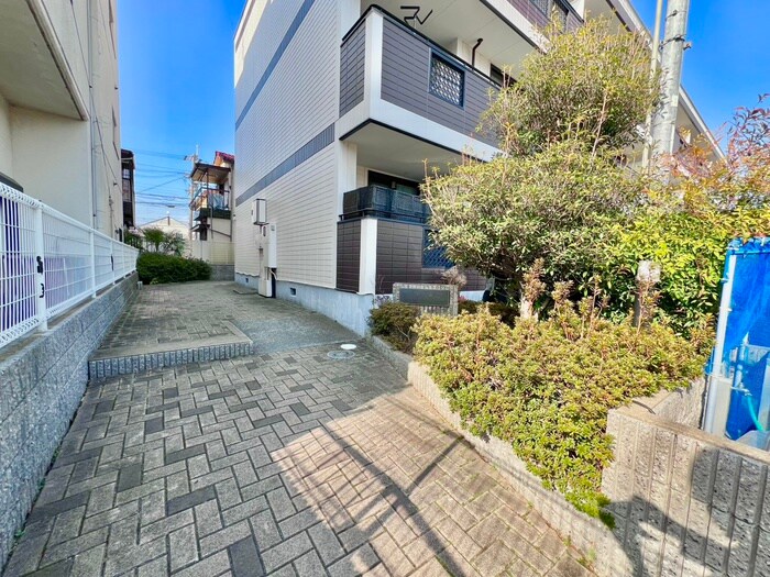 エル南武庫之荘の物件外観写真