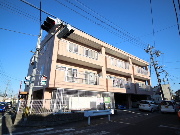 ベルミ－大野の物件外観写真