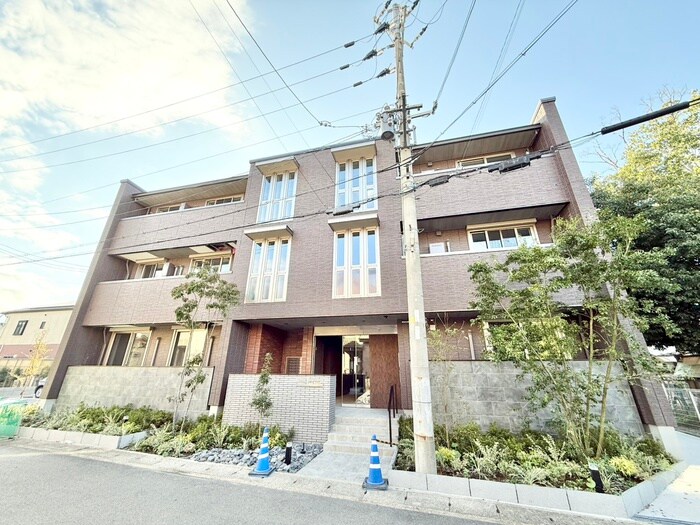 ミラーエステート　イーストビルの物件外観写真