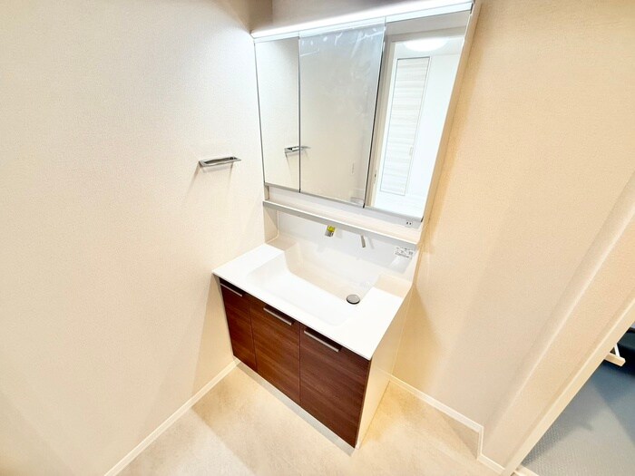 ミラーエステート　イーストビルの物件内観写真