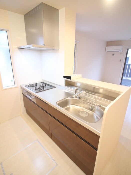 シャルモント勝竜寺の物件内観写真