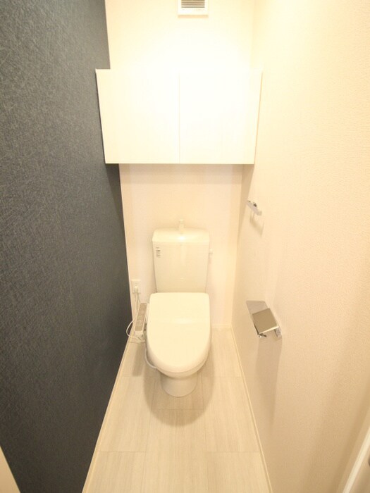 シャルモント勝竜寺の物件内観写真