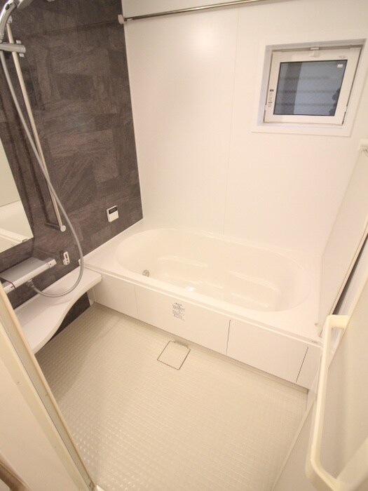 シャルモント勝竜寺の物件内観写真