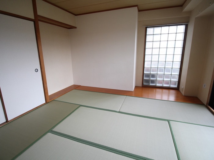 プレシオ緑ヶ丘の物件内観写真