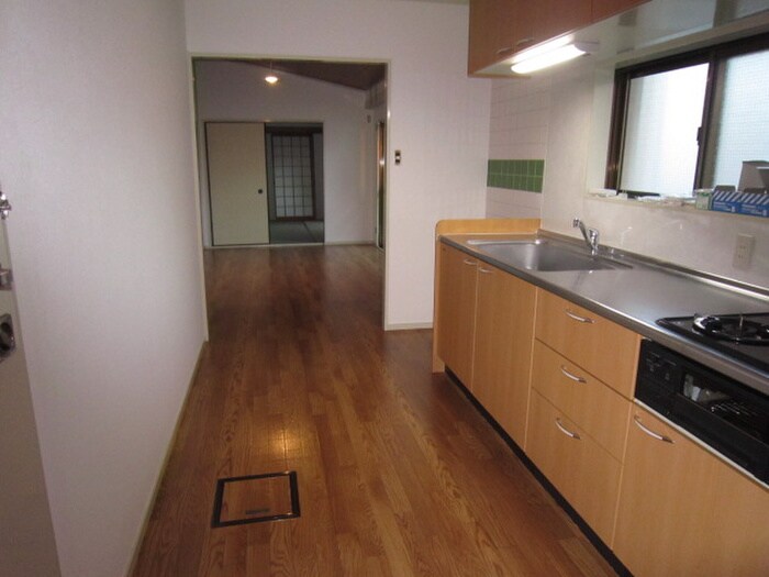 緑地公園第３千里ハイツの物件内観写真