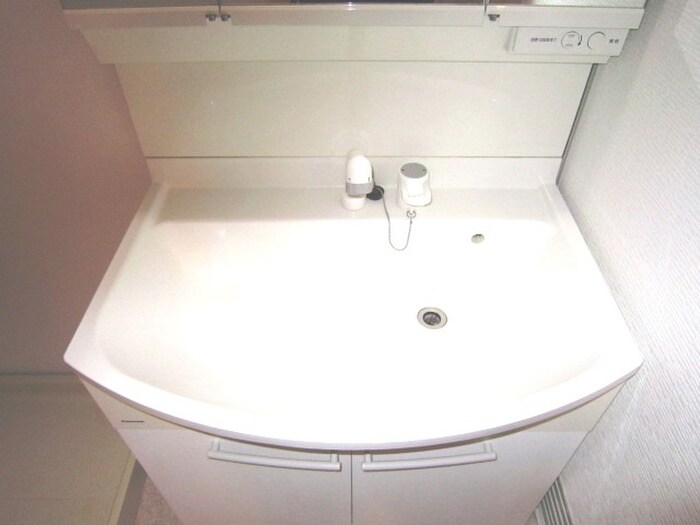 緑地公園第３千里ハイツの物件内観写真