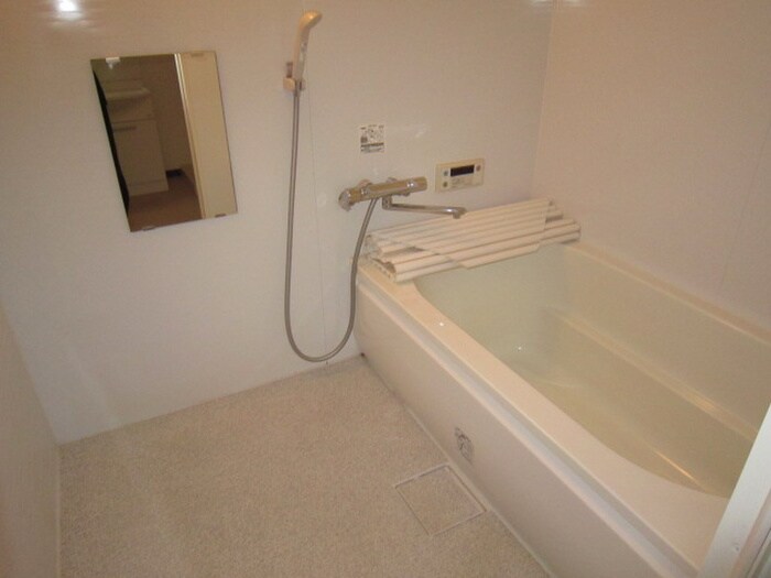 緑地公園第３千里ハイツの物件内観写真