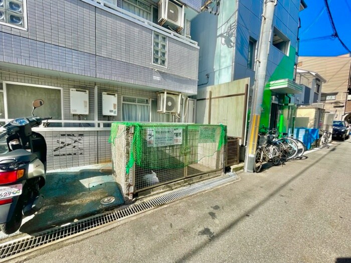 ライオンズ・プラザの物件外観写真