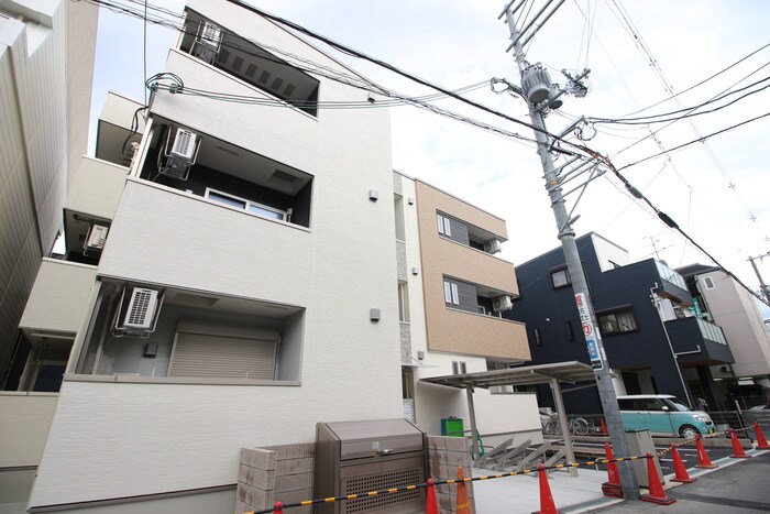 フジパレス服部天神Ⅱ番館の物件外観写真