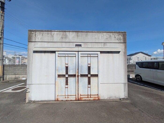 ラ・テ－ル西田弐番館の物件外観写真