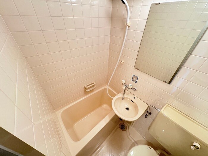 ラ・テ－ル西田弐番館の物件内観写真