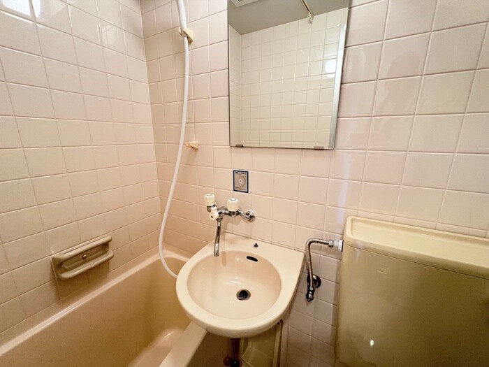 ラ・テ－ル西田弐番館の物件内観写真