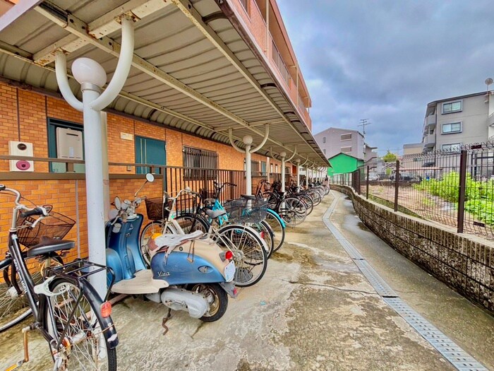 フリ－ダム常吉の物件外観写真