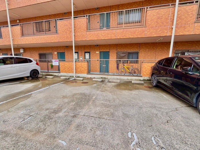 フリ－ダム常吉の物件外観写真