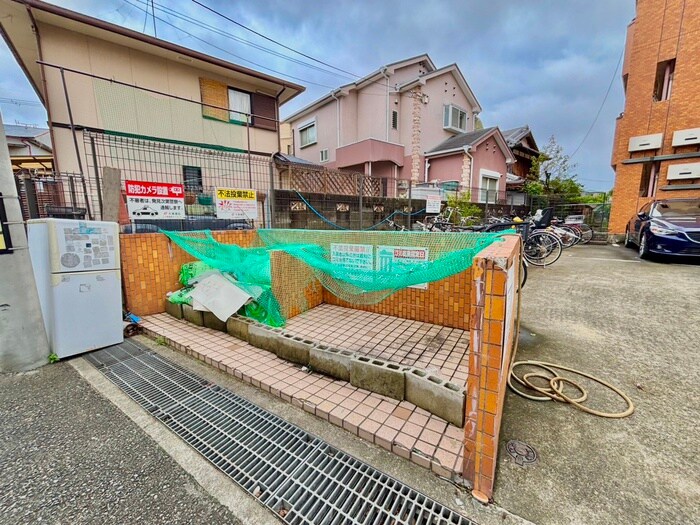 フリ－ダム常吉の物件外観写真