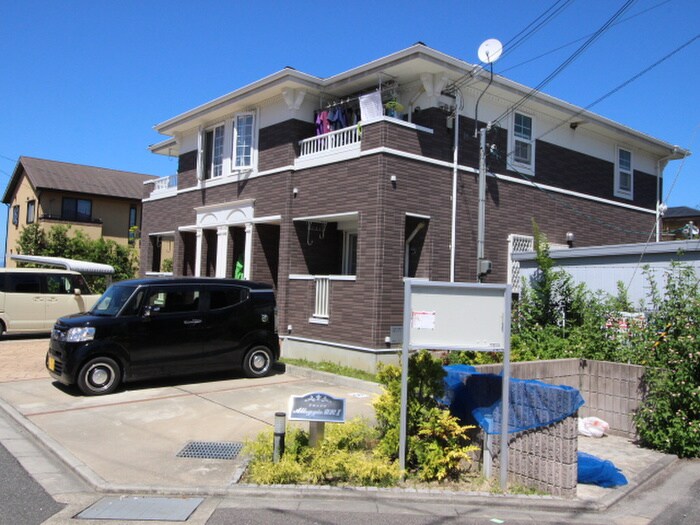 アロッジオ東沢Ⅰの物件外観写真