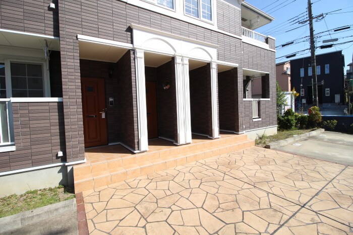 アロッジオ東沢Ⅰの物件外観写真