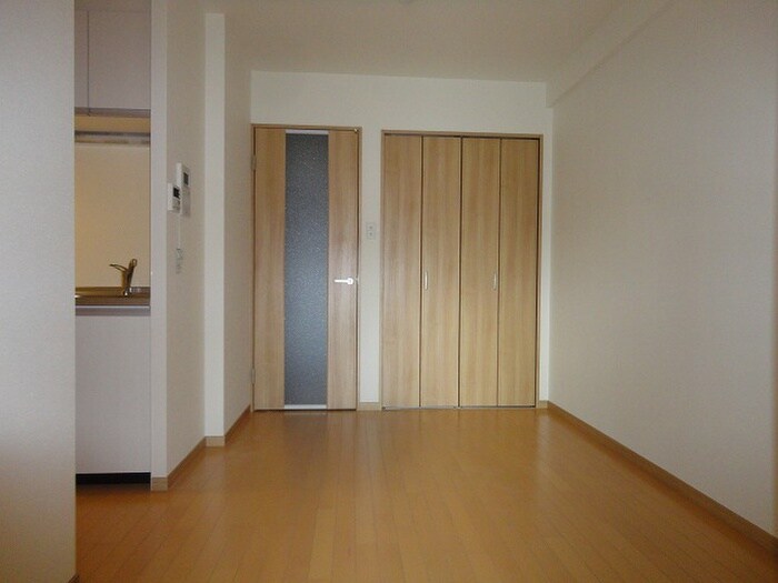 プロスパー緑地公園の物件内観写真